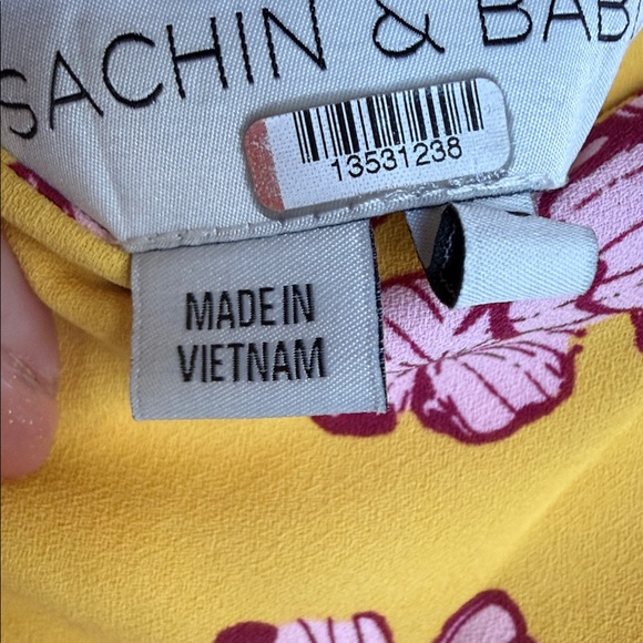 Sachin & Babi Yellow Floral Maxi Dress Flutter Sleeve Sz 6 - Picture 10 of 12